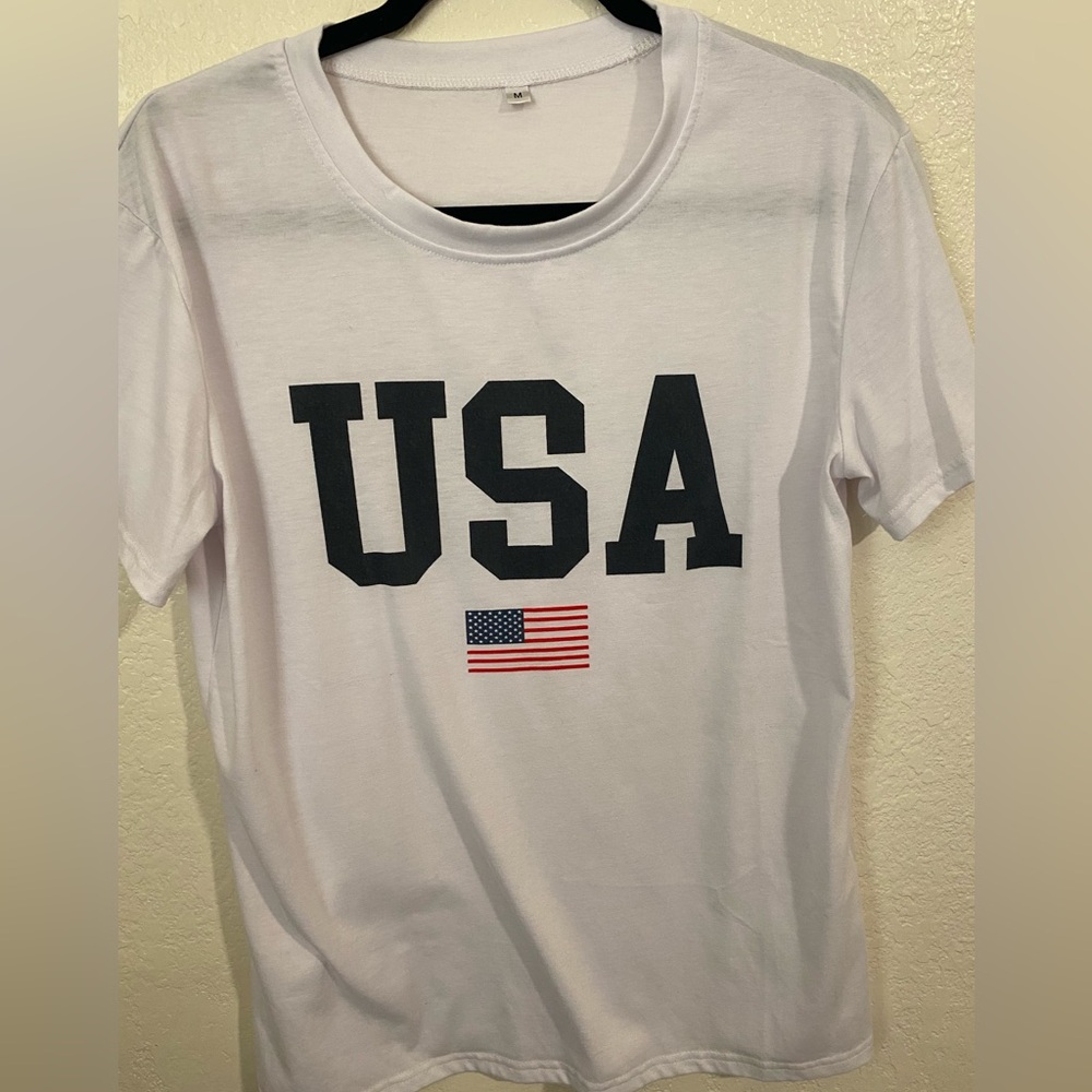 USA Graphic Tee with Flag